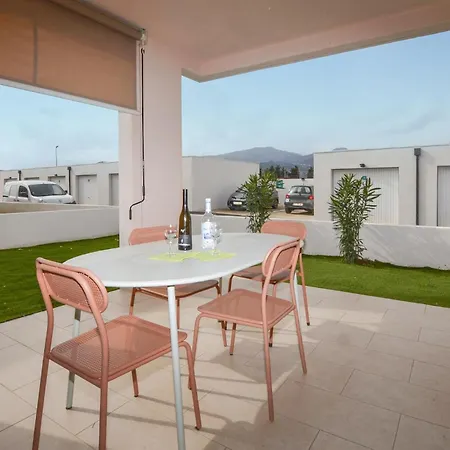 Appartement 2 Bedroom Stunning In Folelli