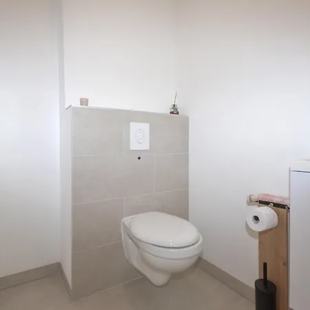 Appartement 2 Bedroom Stunning In *